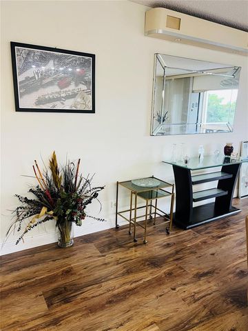 800 NE 195th Street 307, Miami, FL 33179