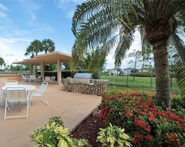 800 NE 195th Street 307, Miami, FL 33179