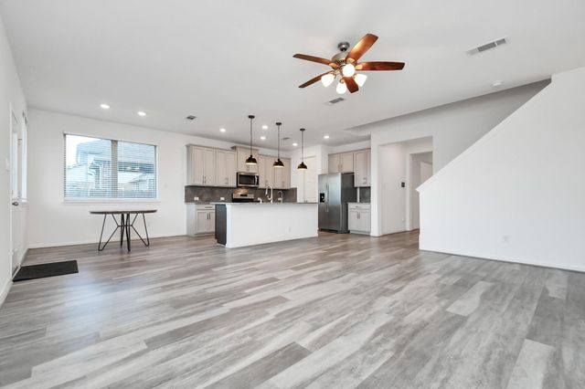 9607 Slumbering Willow Lane, Richmond, TX 77406