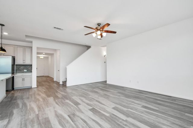 9607 Slumbering Willow Lane, Richmond, TX 77406