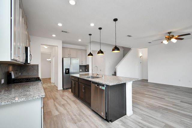 9607 Slumbering Willow Lane, Richmond, TX 77406