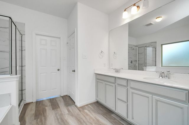 9607 Slumbering Willow Lane, Richmond, TX 77406