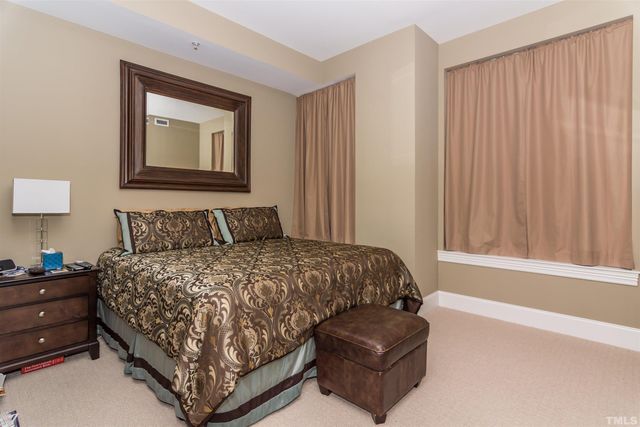 400 W North Street 826, Raleigh, NC 27603