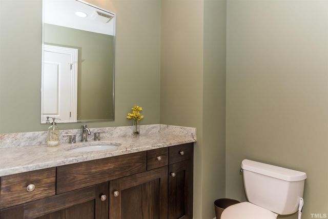 400 W North Street 826, Raleigh, NC 27603
