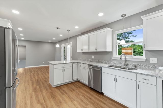 2307 Brookhaven Circle, Chattanooga, TN 37421