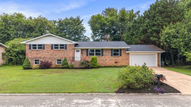 2307 Brookhaven Circle, Chattanooga, TN 37421