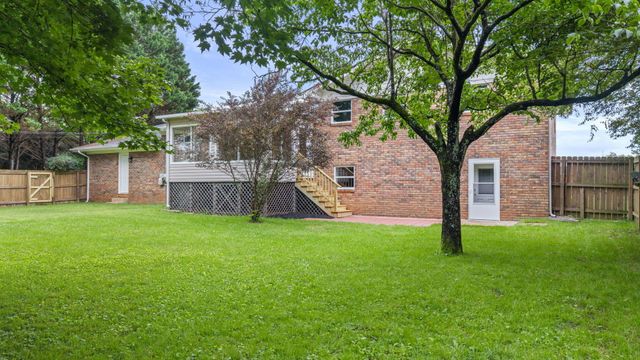 2307 Brookhaven Circle, Chattanooga, TN 37421