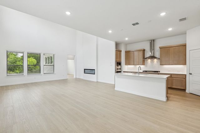 4720 Sandburg Street, Mckinney, TX 75071