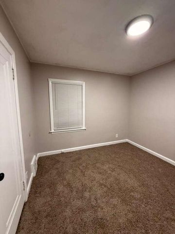 8518 Sussex Street, Detroit, MI 48228