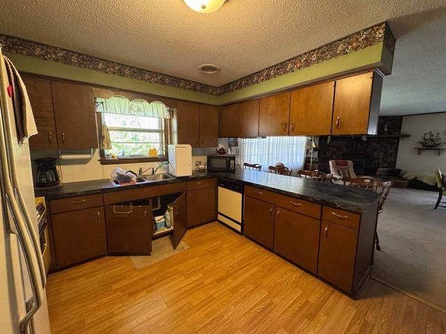 306 Amethyst Lane, Horseshoe Bend, AR 72512