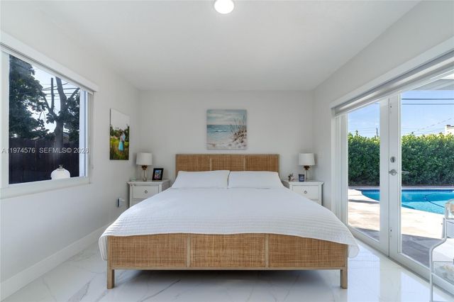 7100 SW 19th Ter, Miami, FL 33155