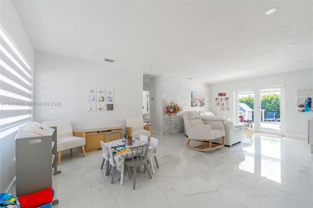 7100 SW 19th Ter, Miami, FL 33155