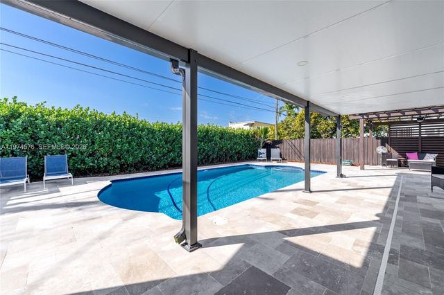 7100 SW 19th Ter, Miami, FL 33155