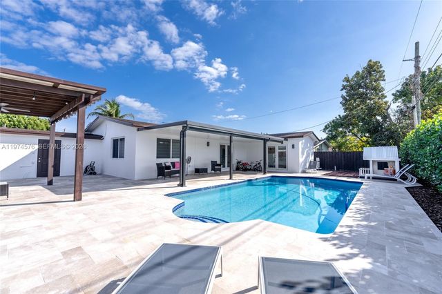 7100 SW 19th Ter, Miami, FL 33155