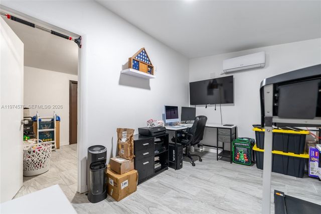 7100 SW 19th Ter, Miami, FL 33155