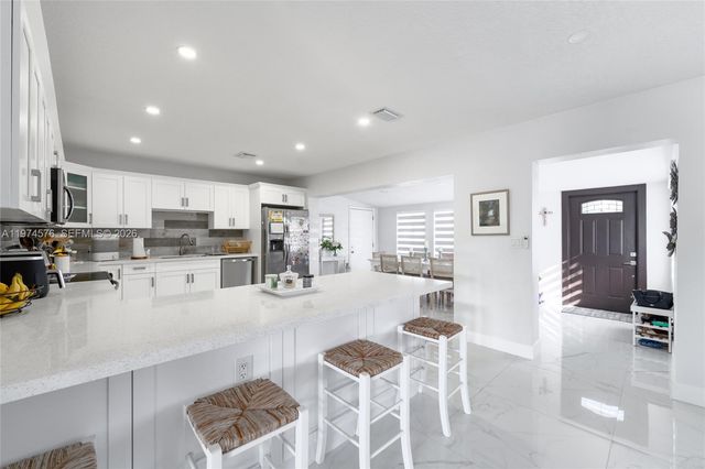 7100 SW 19th Ter, Miami, FL 33155