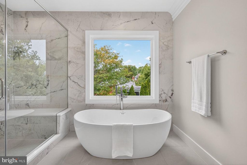 Image 39 of property listing at 5015 CUSHING DR, Kensington, MD 20895