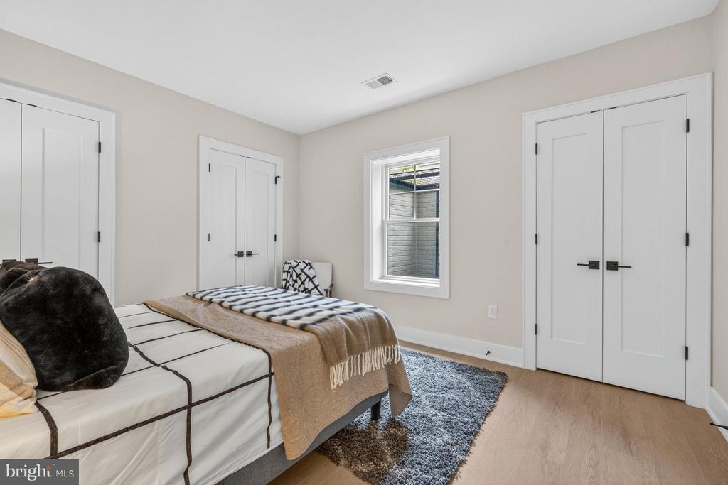 Image 47 of property listing at 5015 CUSHING DR, Kensington, MD 20895