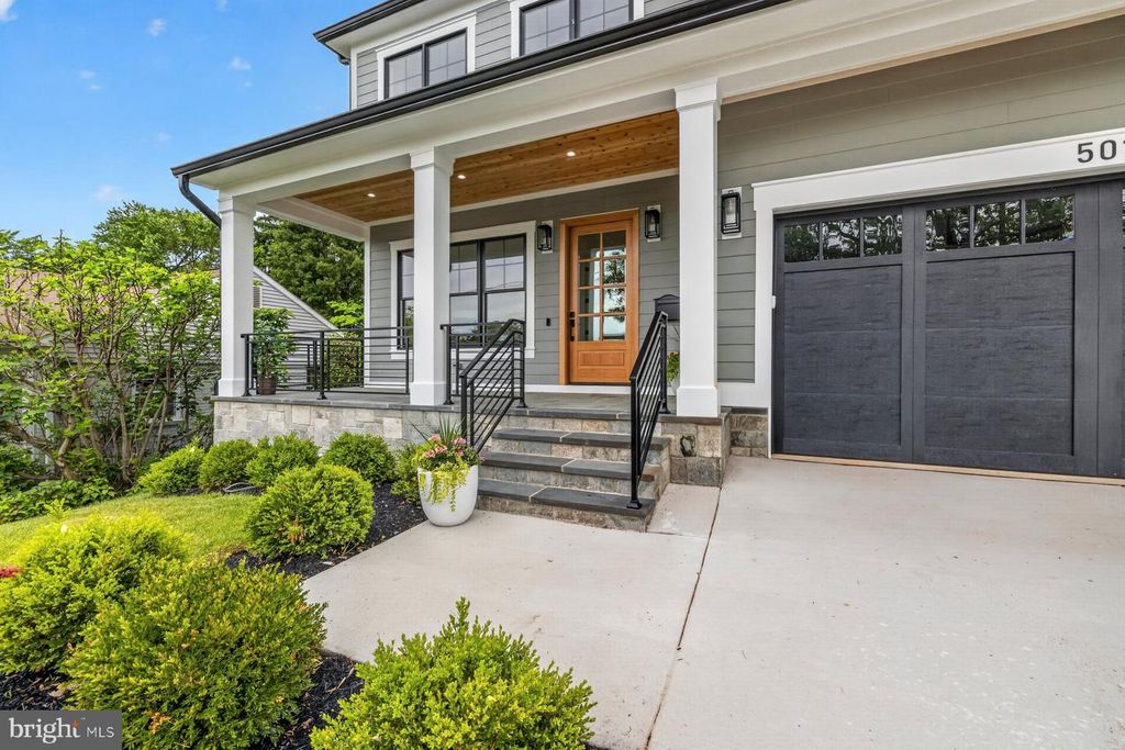 Image 54 of property listing at 5015 CUSHING DR, Kensington, MD 20895