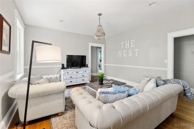 4402 Monument Ave, Richmond, VA 23230