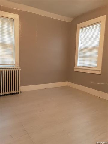 2 Oxford Depot, Chester, NY 10918