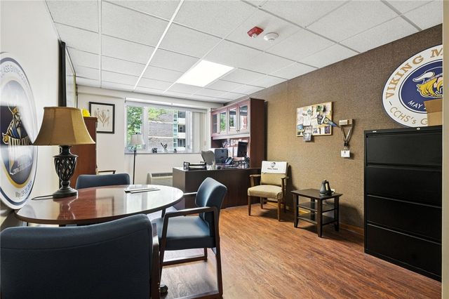 128 N Craig Street, Oakland, PA 15213