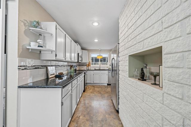 6135 Everett Street, Arvada, CO 80004