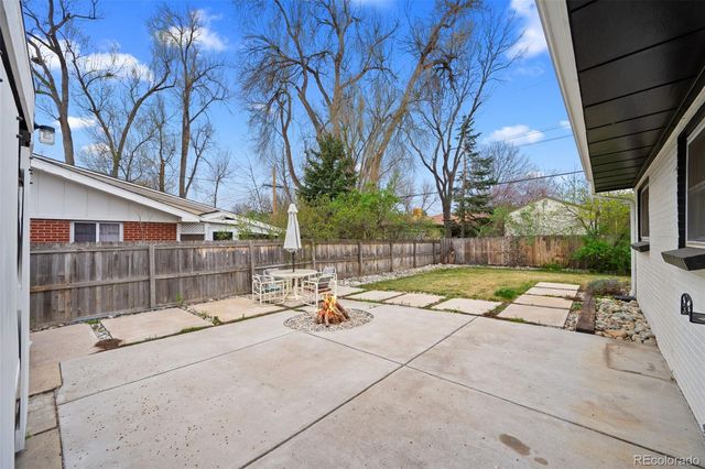 6135 Everett Street, Arvada, CO 80004