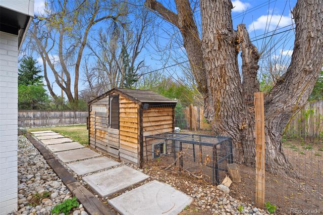 6135 Everett Street, Arvada, CO 80004