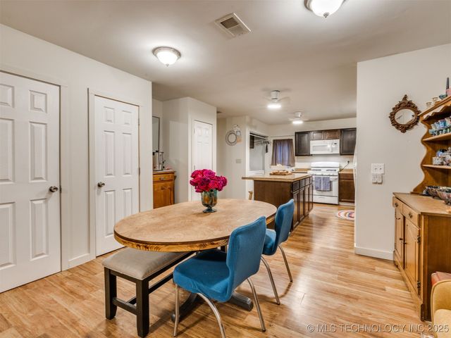 2326 S Main Street, Sapulpa, OK 74066