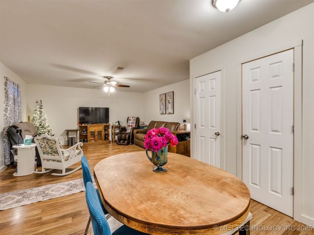 2326 S Main Street, Sapulpa, OK 74066