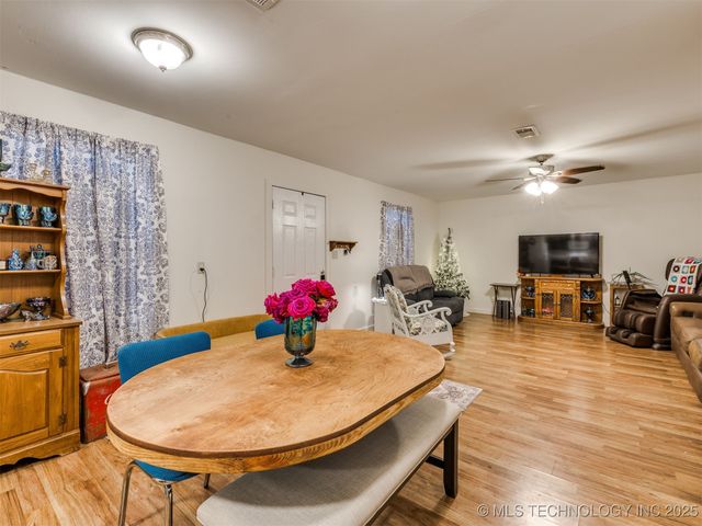 2326 S Main Street, Sapulpa, OK 74066