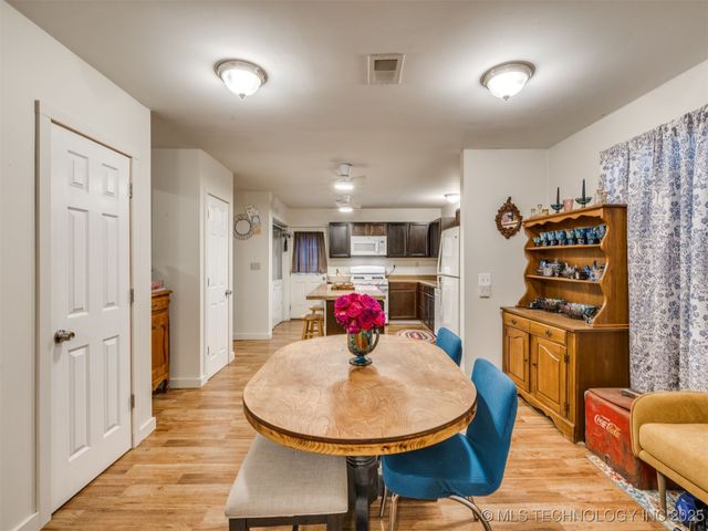 2326 S Main Street, Sapulpa, OK 74066