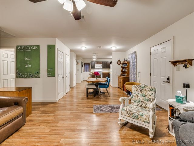 2326 S Main Street, Sapulpa, OK 74066