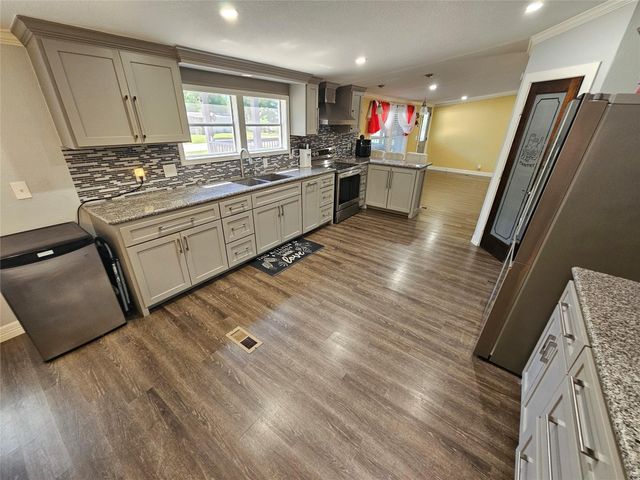 16313 Sandy View Drive, Conroe, TX 77303