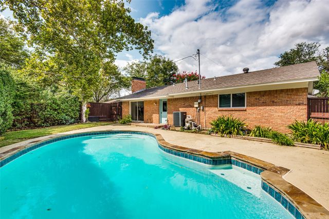 525 Salem Drive, Richardson, TX 75080