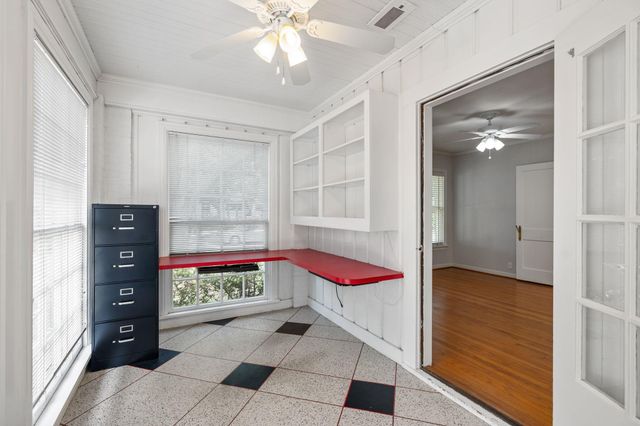 2910 Plumb Street, Houston, TX 77005