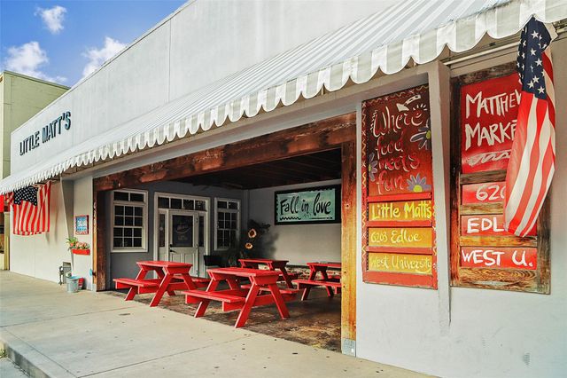 2910 Plumb Street, Houston, TX 77005