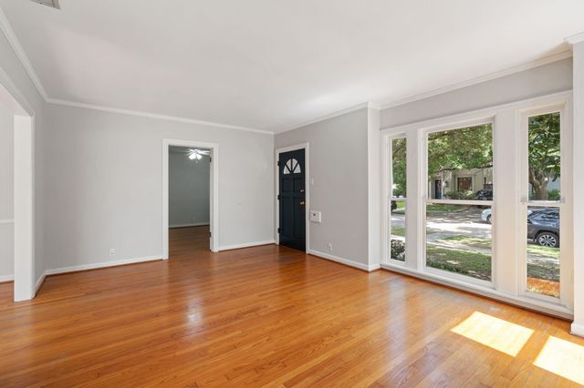 2910 Plumb Street, Houston, TX 77005