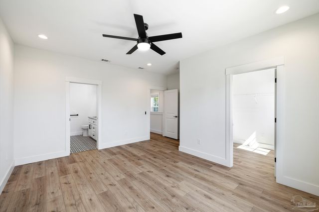 615 N B St, Pensacola, FL 32501