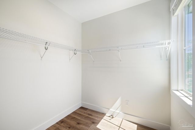 615 N B St, Pensacola, FL 32501