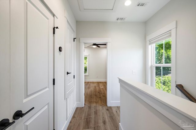 615 N B St, Pensacola, FL 32501