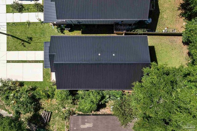 615 N B St, Pensacola, FL 32501
