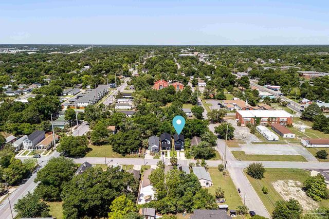 615 N B St, Pensacola, FL 32501