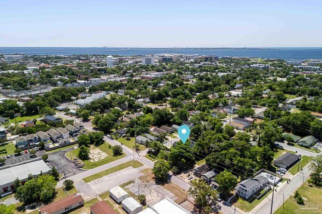 615 N B St, Pensacola, FL 32501