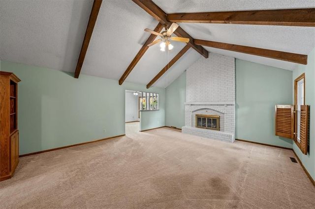 725 Laurel Avenue, Liberty, MO 64068