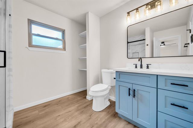 35 E Bigelow Oak Court Court, The Woodlands, TX 77381