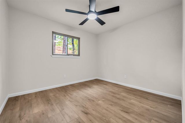 35 E Bigelow Oak Court Court, The Woodlands, TX 77381