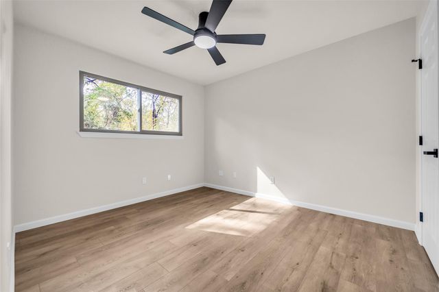 35 E Bigelow Oak Court Court, The Woodlands, TX 77381