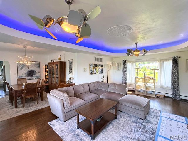 9537 Herpel Lane, Green Park, MO 63123